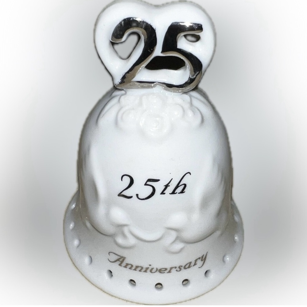 💥Vintage 25th Anniversary Bell Love Doves Silver Ribbon Porcelain Collectible